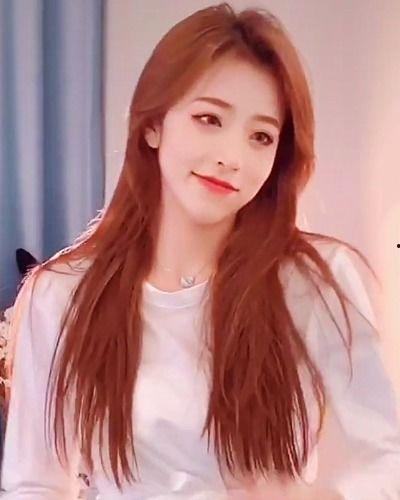 刘思瑶爆料照片高清视频,高清照片与视频惊艳亮相，揭秘幕后故事